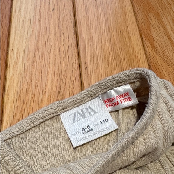 Zara Kids Cream and Gray Floral Patterned Dress - Picture 3 of 3